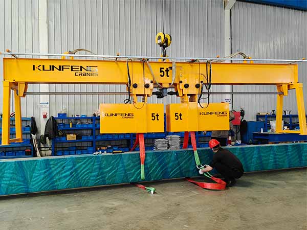 工业模具翻转机